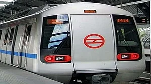 यात्रीगण ध्यान दें! आज ग्रीन लाइन के अलावा दिल्ली मेट्रो की सभी लाइनों पर अंतिम ट्रेन रात 10 बजे तक ही मिलेगी