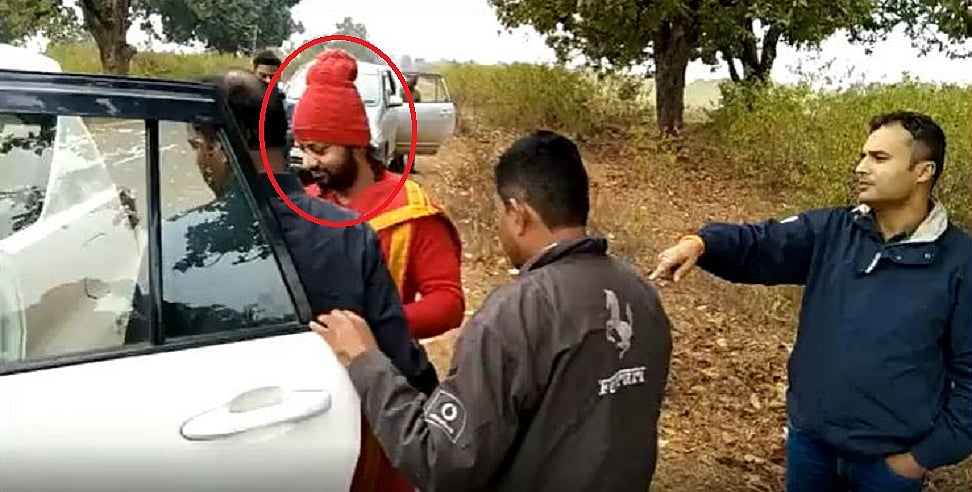 धर्म संसद में महात्मा गांधी पर अमर्यादित टिप्पणी करने वाला कालीचरण खजुराहो से गिरफ्तार