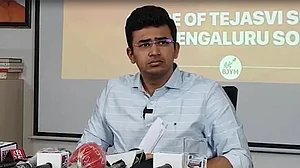 धर्मांतरण वाले बयान पर बवाल मचने के बाद BJP सांसद तेजस्वी सूर्या का यूटर्न! बिना शर्त वापस लिया बयान