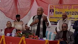बिहार NDA में सब कुछ ठीक नहीं? मांझी ने अपने क्षेत्र के विकास के लिए मांगे पैसे, नहीं देने पर साथ छोड़ने की दी धमकी