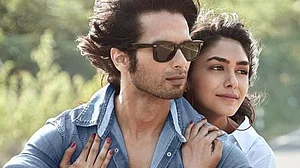 सिनेजीवन: जर्सी का नया गाना 'बलिए रे' रिलीज और 'अतरंगी रे' से धमाकेदार गाना 'गरदा' भी हुआ जारी