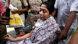 अपनी ही बेटी की हत्या की आरोपी इंद्राणी मुखर्जी का दावा- जिंदा है शीना बोरा, कश्मीर में हैै इस वक्त