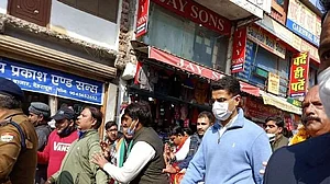 उत्तराखंड विधानसभा चुनाव प्रचार के लिए देहरादून पहुंचे सचिन पायलट, जनता से मांगा समर्थन, व्यापारियों से भी की बात