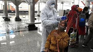 Corona: देश में बीते 24 घंटे में कोविड के 3.17 लाख नए केस, 491 मौतें, 14 दिन में 1 लाख से 3 लाख हुए मामले