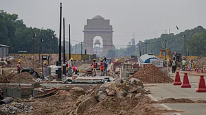 मृणाल पाण्डे का लेख: एक शह्र आशोब दिल्ली पर