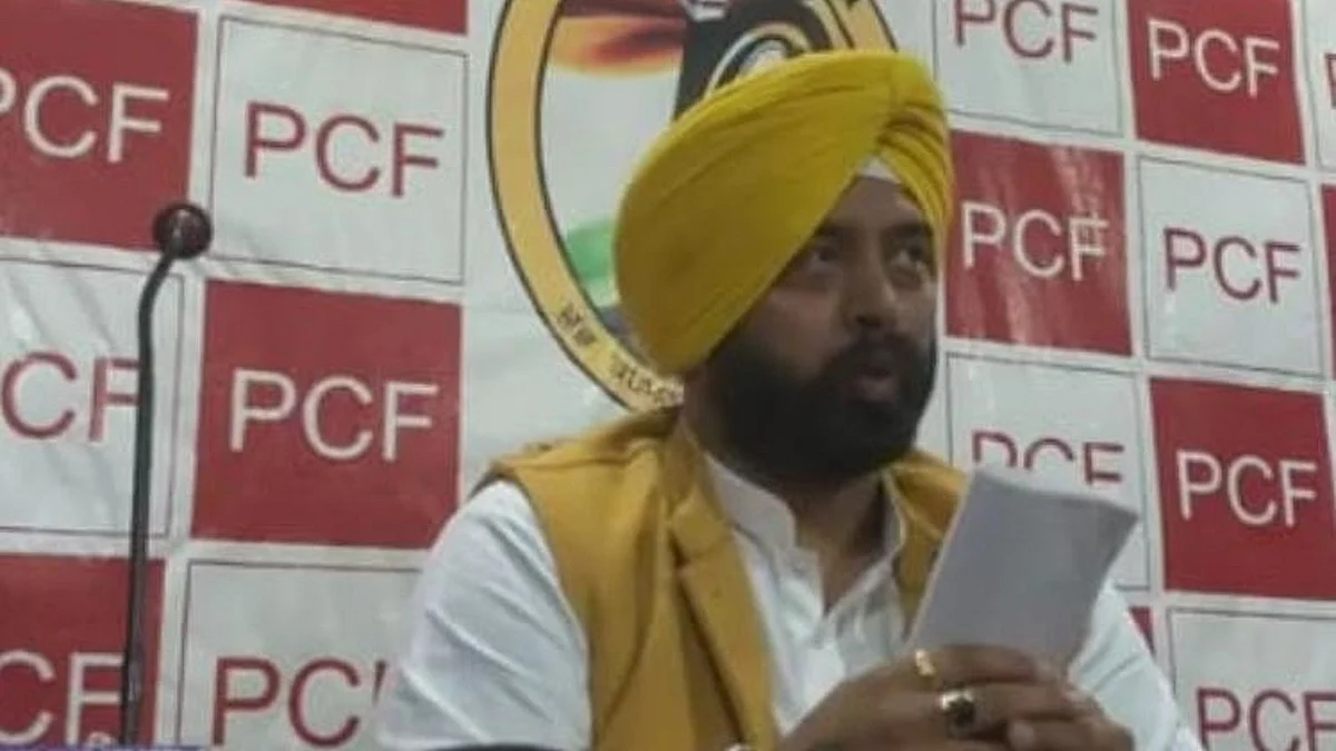 पंजाब में 'आप' को करारा झटका, फिरोजपुर उम्मीदवार ने छोड़ी पार्टी, शीर्ष नेतृत्व पर लगाया पैसे मांगने का आरोप