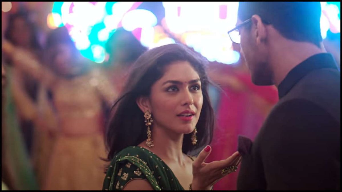 कोरोना के कारण अनिश्चय के दौर में फिल्मी दुनिया का भविष्य, बॉलीवुड को बहुत कुछ बदलने की जरूरत