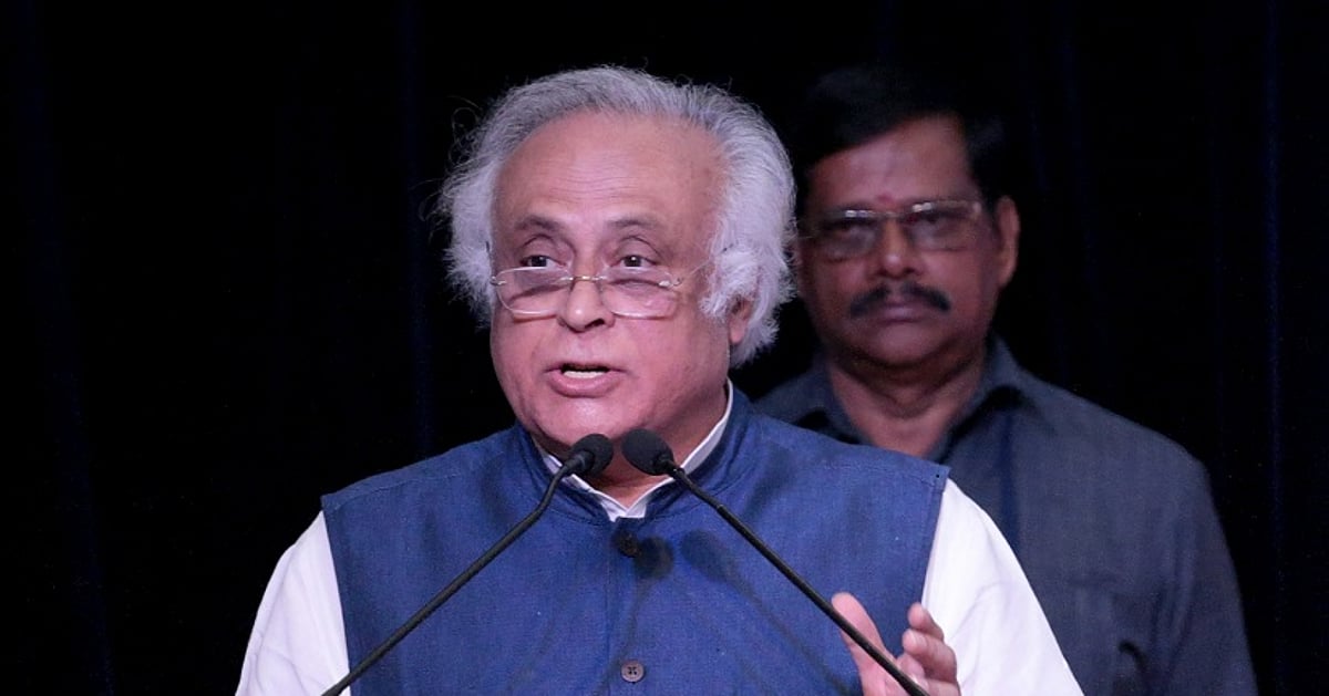 'आखिर ऐसी क्या मजबूरी थी...', अमेरिका के साथ ट्रेड डील में PM मोदी के ‘आत्मसमर्पण’ पर कांग्रेस ने उठाए सवाल