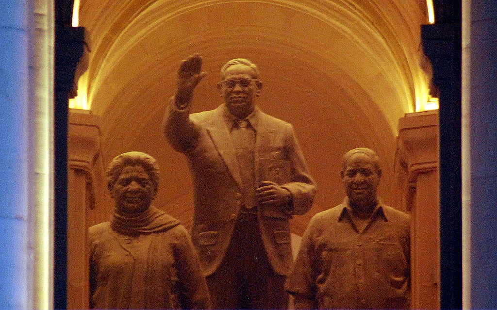 चुनाव 2022: दलित वोटों के बंटवारे से रोचक होता यूपी और पंजाब का राजनीतिक परिदृश्य