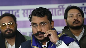 यूपी चुनाव: चंद्रशेखर ने गोरखपुर के पुलिस अफसरों को बताया बीजेपी का एजेंट, तत्काल हटाने की मांग की