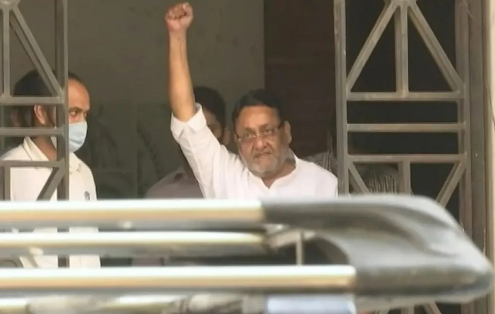नवाब मलिक को ईडी से गिरफ्तार कराकर क्या महाराष्ट्र सरकार से खुन्नस निकाल रही बीजेपी! एफआईआर पर तो पहले से है विवाद