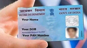 आप भी पैन कार्ड की ब्लर फोटो को चाहते हैं बदलना? तो चुटकियों में हो जाएगा काम, फॉलो करें ये स्टेप्स
