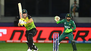 खेल की खबरें: 24 साल बाद पाक दौरे पर आएगी AUS टीम और अंडर-19 विश्व कप में अकरम ने 'डबल धमाके' से रचा इतिहास