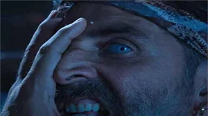 सिनेजीवन: 'विक्रम वेधा' से होगा बड़ा धमाका और 'बच्चन पांडे' का EVIL SONG कल होगा रिलीज