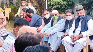 'द कश्मीर फाइल्स': अधूरे सच ने कश्मीरी पंडितों के लिए बढ़ा दिया जोखिम, चुनीलाल और सन्नी कौल की कहानी यही बताती है