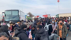 यूक्रेन से अब तक छत्तीसगढ़ के 197 छात्र-छात्राओं की वापसी, बघेल सरकार ने उठाया ठहरने से लेकर घर तक पहुंचाने का जिम्मा