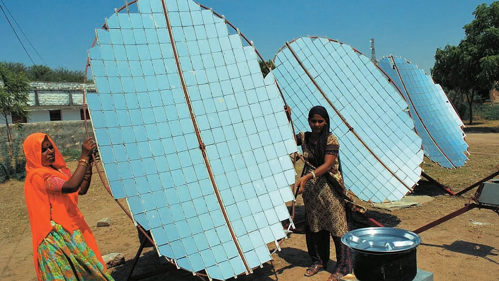 फोटो सौजन्य : बेयरफुट कॉलेज