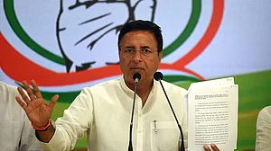 क्या खट्टर सरकार और अडानी की दोस्ती का खामियाजा बिजली कटौती के रूप में भुगत रहा है हरियाणा!
