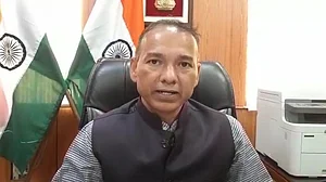 दिल्ली अल्पसंख्यक आयोग ने निगमों के मेयर और निगमायुक्त को भेजा नोटिस, पूछा- नवरात्र में मीट की दुकानें बंद करने के आदेश क्यों?