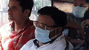 लखीमपुर हिंसाः सुप्रीम कोर्ट के आदेश पर आशीष मिश्रा ने कोर्ट में किया सरेंडर, भेजा गया जेल