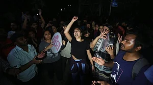 रामनवमी की रात JNU में आखिर हुआ क्या? जानें कैसे एक छोटी सी कहासुनी संघर्ष में तब्दील हो गई?