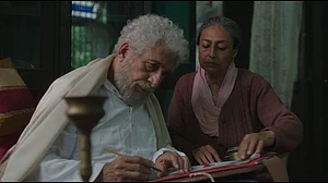 द मिनिएचरिस्ट ऑफ जूनागढ़ः हालात से उपजा एक शोकगीत भी, उम्मीद के लिए प्रार्थना भी