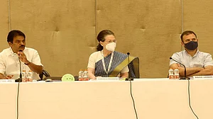 कांग्रेस चिंतन शिविर: सोनिया गांधी की अध्यक्षता में हो रही CWC की बैठक, मंथन से निकले अहम प्रस्तावों पर लगेगी मुहर