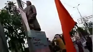 मध्य प्रदेश के सतना में भगवा ब्रिगेड ने नेहरू की प्रतिमा तोड़ी, वीडियो वायरल होने पर 6 गिरफ्तार
