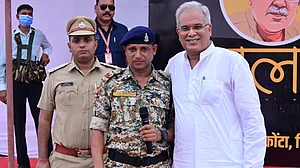 बस्तर की बदल रही पहचान, आम आदमी की जिंदगी में आ रहा बदलाव, पूर्व नक्सली कमांडर ने भूपेश बघेल के पढ़े कशीदे!