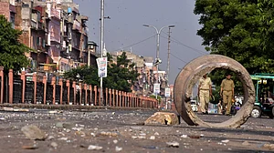 राजस्थान: जोधपुर में दो समुदायों के बीच हिंसक झड़प, देर रात से इंटरनेट सेवाएं बंद, सीएम गहलोत ने लोगों से की अपील