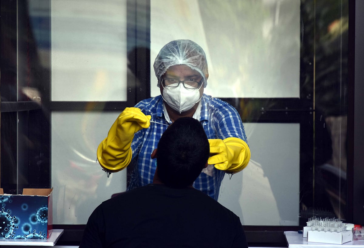 दिल्ली में कोरोना मामले में बढ़ोतरी, ओमिक्रोन के बीए.5 सब वेरिएंट से हड़कंप, जानें स्वास्थ्य अधिकारी ने क्या कहा? 