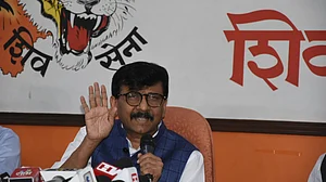 उद्धव ठाकरे के इस्तीफा देने के बाद ED ने संजय राउत को भेजा दूसरा समन, 1 जुलाई को पूछताछ के लिए बुलाया