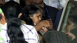 राम पुनियानी का लेख: गुजरात हिंसा पीड़ितों के पक्ष से लड़ने वालों पर कार्रवाई, कठघरे में मानवाधिकारों के रक्षक