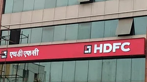अर्थजगत की खबरें: HDFC ने होम लोन किया महंगा, नई दरें आज से लागू, मंहगाई ने अमेरिकी बचत दर को किया कम