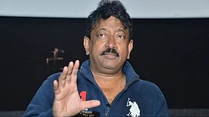 द्रौपदी मुर्मू पर विवादित ट्वीट कर फंसे राम गोपाल वर्मा, तेलंगाना के बाद लखनऊ में भी केस दर्ज
