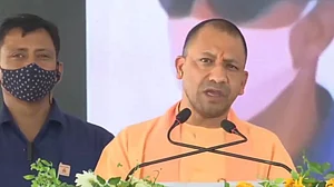 उत्तर प्रदेश: तुलसीदास को लेकर योगी के ट्वीट पर कासगंज में बवाल, स्थानीय निवासियों ने दी आंदोलन की धमकी