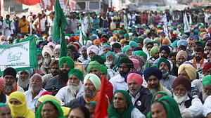केंद्र के खिलाफ फिर मोर्चा खोलेंगे किसान? MSP पर गठित कमेटी को किया खारिज, कहा- आंखों में धूल झोंक रही सरकार