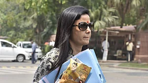 ‘गोगोई’ ट्वीट को लेकर असम में बवाल, TMC सांसद महुआ मोइत्रा के खिलाफ FIR दर्ज, जानें क्या है मामला?