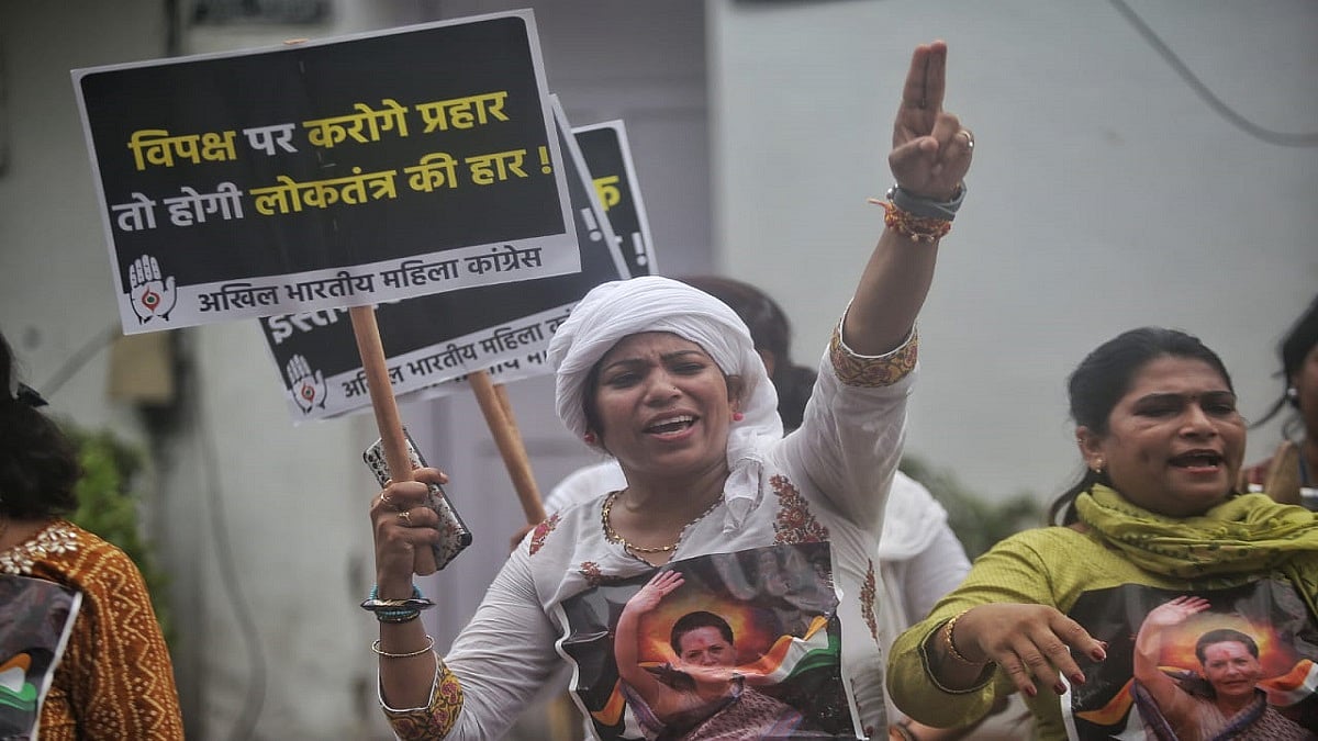 बड़ी खबर LIVE: द्रौपदी मुर्मू भारत की पहली महिला आदिवासी राष्ट्रपति बनीं, पीएम मोदी, राहुल गांधी ने दी बधाई