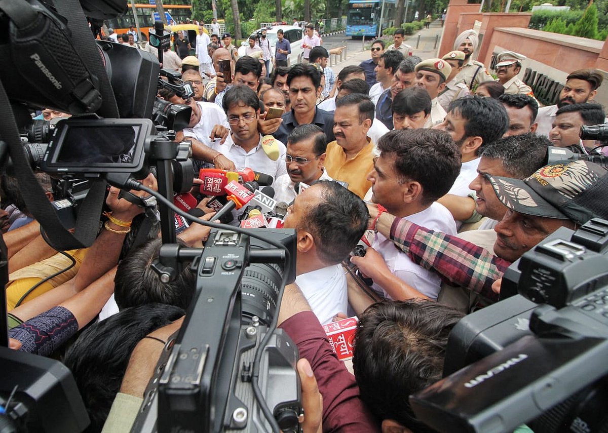 राजघाट पर बीजेपी के खिलाफ जमकर बरसे सीएम केजरीवाल।
