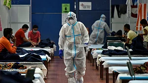 दिल्ली में बेलगाम हो रहा कोरोना! पहली बार मिला ओमिक्रॉन का नया सब वेरिएंट, संक्रमण दर 14.38%, दहशत में लोग