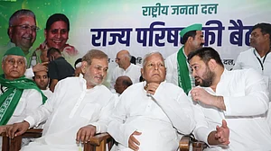 दंगाइयों की पार्टी BJP और RSS से पुरानी दुश्मनी, न पहले कभी झुका, न आगे कभी झुकूंगा: लालू यादव