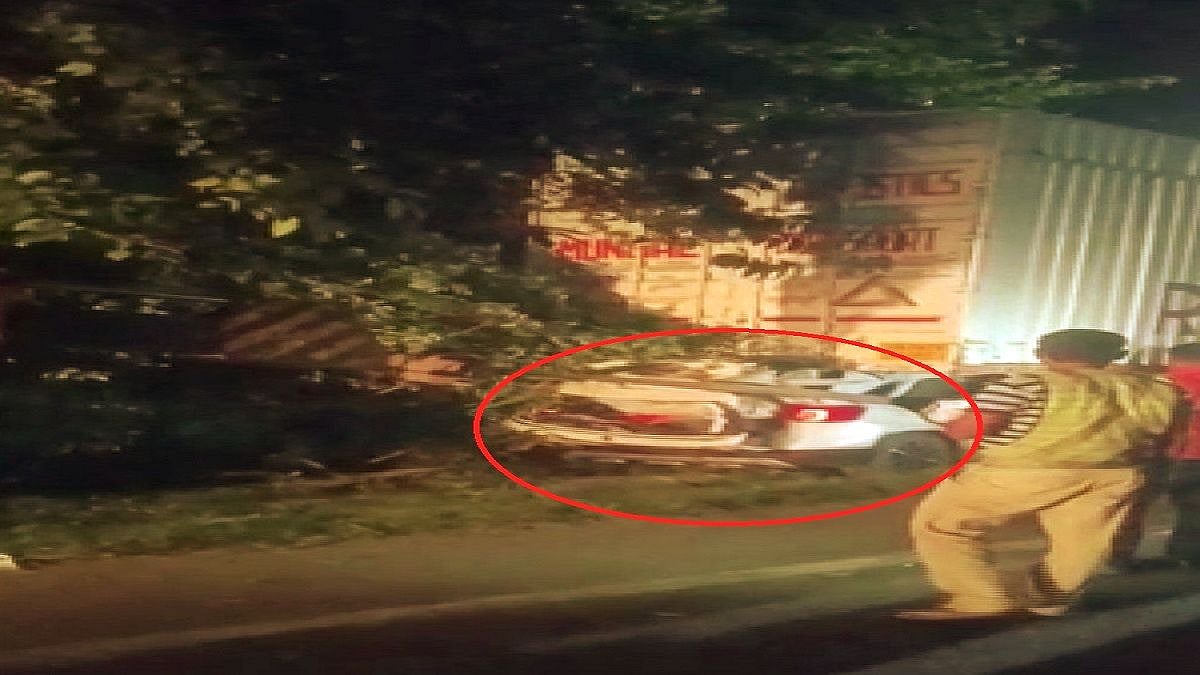 UP: दिवाली पर दर्दनाक सड़क हादसा, बस्ती में ट्रक-कार की टक्कर से 5 लोगों की मौत, त्योहार पर घर लौट रहे थे कार सवार