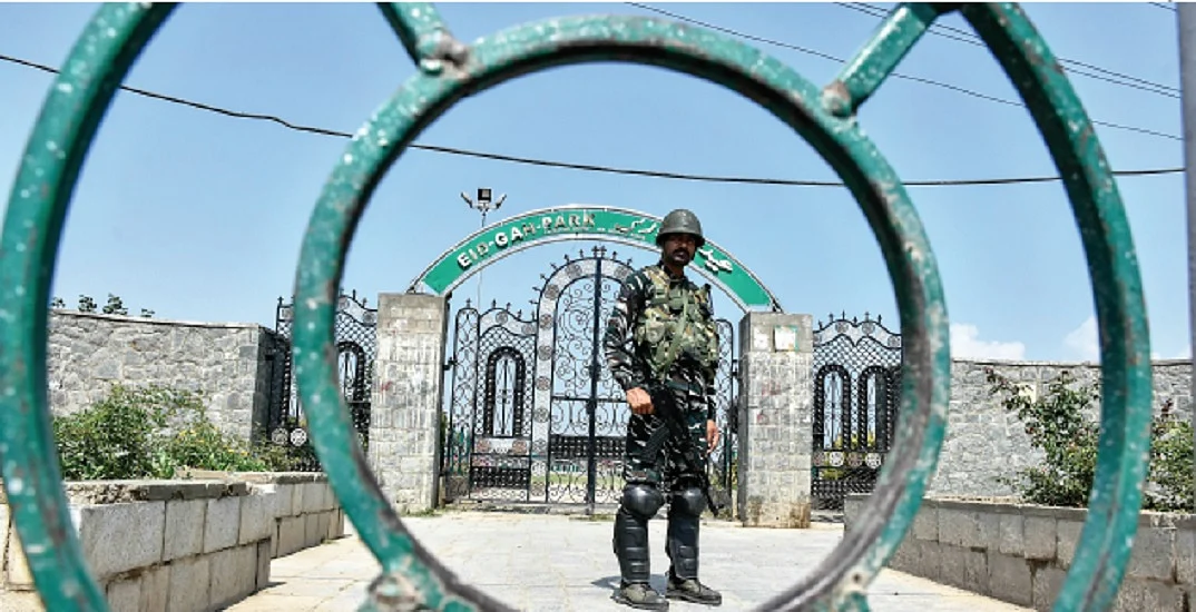 कश्मीरियत पर एक और हमला, श्रीनगर ईदगाह मैदान में अस्पताल बनाकर इतिहास मिटाने की कोशिश में सरकार