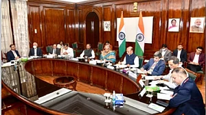 प्रमुख ट्रेड यूनियनों ने सीतारमण के साथ बजट पूर्व बैठक का किया बहिष्कार, उचित समय नहीं देने का लगाया आरोप