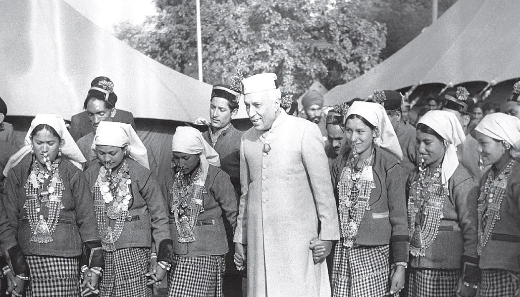 हाशिए पर पड़े लोगों को सम्मान दिलाने में नेहरू का अहम योगदान, नहीं तो आज आदिवासियों और जनजातियों का इतिहास ही अलग होता
