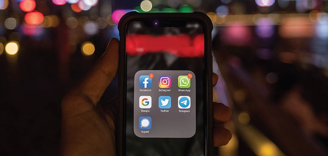 निगरानी राज की तैयारी : दूरसंचार विधेयक के जरिए लोगों की जिंदगी में झांकने और सेंसरशिप का इरादा