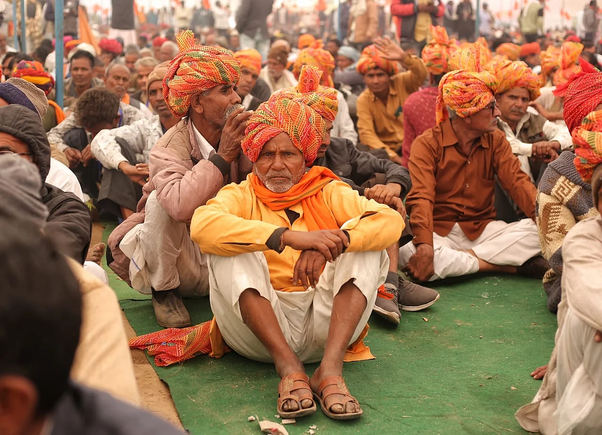 दिल्ली: रामलीला मैदान में 'किसानों की गर्जना रैली', बड़ी संख्या में शामिल हुए अन्नदाता, देखें तस्वीरें