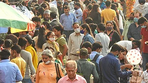 नए साल पर कोरोना का पहरा! कोविड के डर के बीच अधिकांश भारतीय घर पर मनाएंगे नया साल, रिपोर्ट में दावा