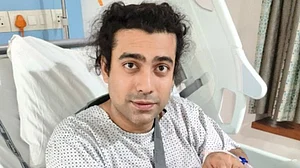 अब कैसी है जुबिन नौटियाल की हालत? सिंगर ने अस्पताल के बेड से शेयर की अपनी तस्वीर, फैंस को कहा शुक्रिया